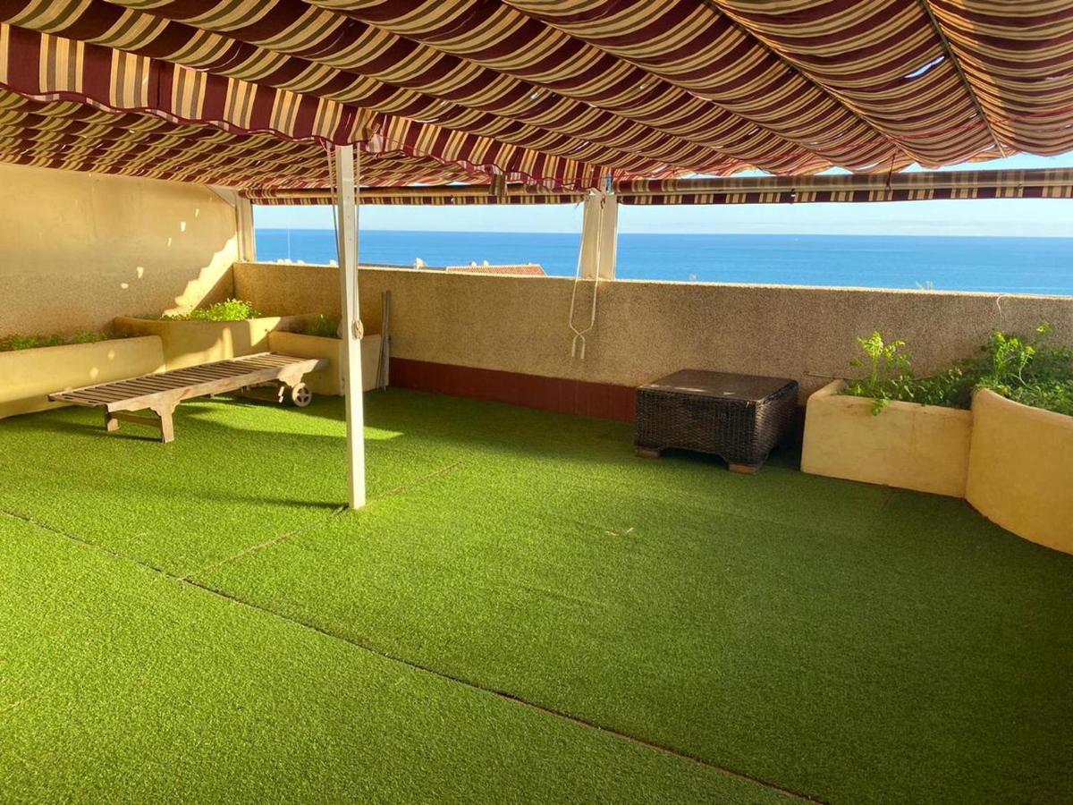 Modern Three-Level Apartment Near The Sea เบนัลมาเดนา ภายนอก รูปภาพ
